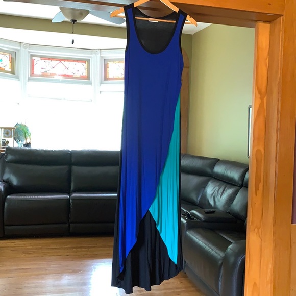 Calvin Klein Colour-Block Maxi Dress - Picture 5 of 5